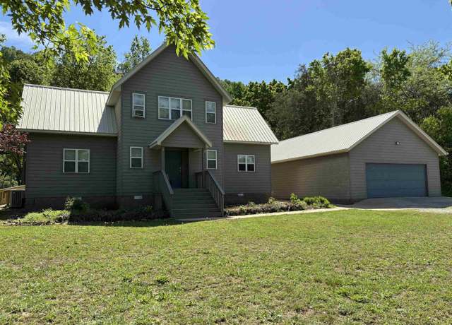 Property at 834 S Riverview Ln, Mountain View, AR 72560, 3 beds, 2.5 baths