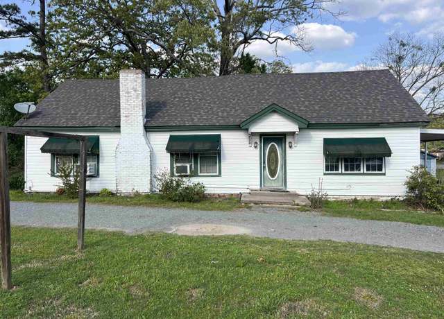 Property at 8209 Dollarway Rd, White Hall, AR 71602, 3 beds, 1 bath