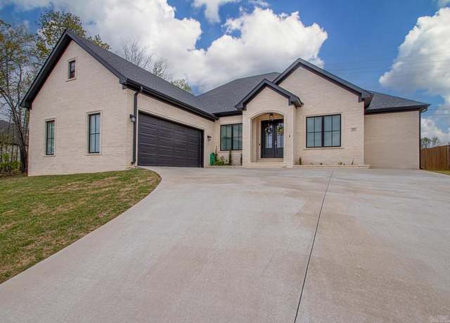 Property at 9749 Cliffside Dr, Sherwood, AR 72120, 4 beds, 2.5 baths