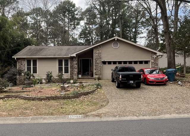 Property at 17003 Quail Run Dr, Little Rock, AR 72210, 3 beds, 2 baths