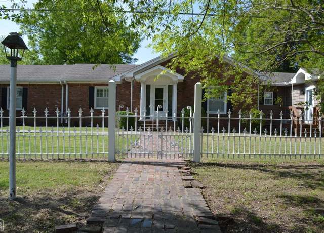 Property at 16870 W South St, Harrisburg, AR 72432, 4 beds, 3.5 baths