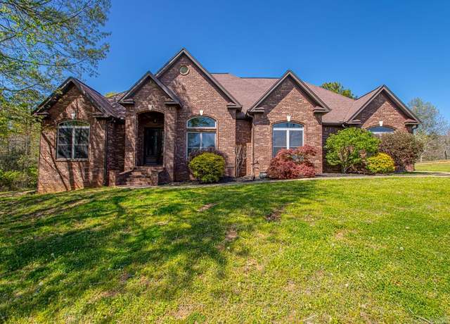 Property at 522 Valley Hill Dr, Benton, AR 72019, 5 beds, 3.5 baths