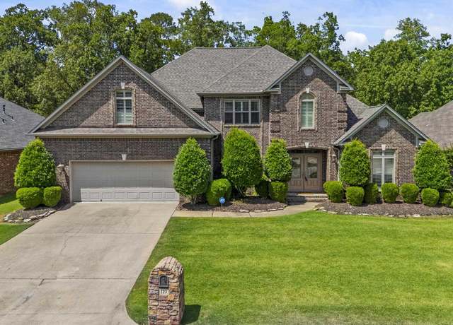 Property at 119 Marseille Dr, Maumelle, AR 72113, 3 beds, 2.5 baths