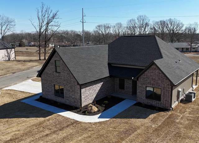 Property at 30 Echohawk Ln, Cabot, AR 72023, 4 beds, 2 baths