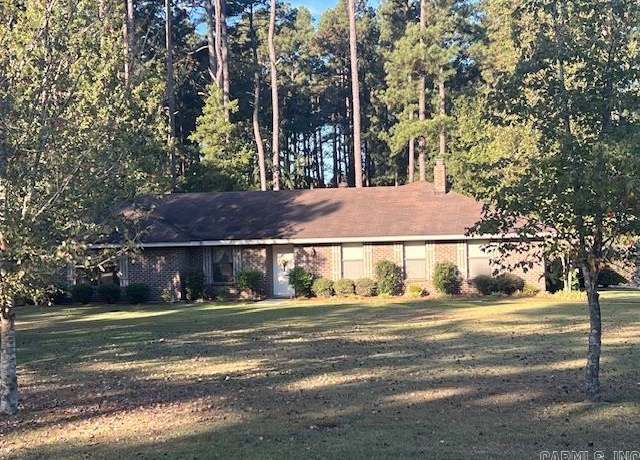 Property at 175 Quail Run, Monticello, AR 71655, 4 beds, 2.5 baths