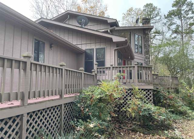 Property at 319 Lake Forest Estate Rd, Tumbling Shoals, AR 72581, 3 beds, 2 baths