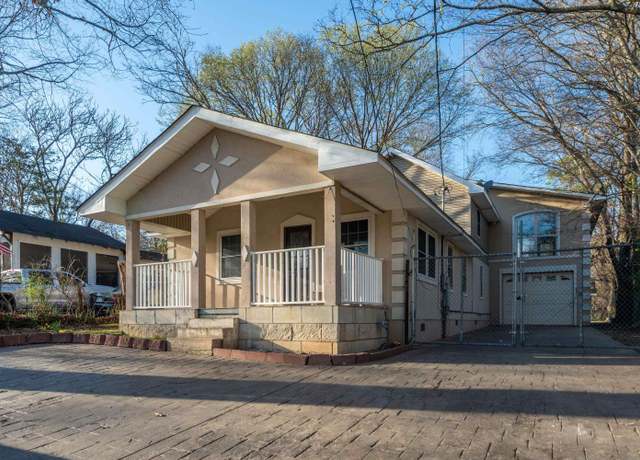 Property at 318 Leonard, Hot Springs, AR 71913, 5 beds, 2 baths