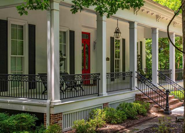 Property at 498 Lantern, Hot Springs, AR 71913, 4 beds, 4.5 baths