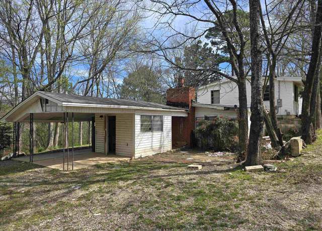 Property at 508 Woodall Cir, Hot Springs, AR 71913, 4 beds, 2 baths