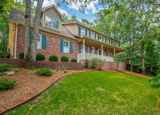 Property at 7 Keswick Cv, Little Rock, AR 72212, 4 beds, 2.5 baths