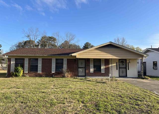 Property at 7 Bonnie Park Dr, Pine Bluff, AR 71601, 3 beds, 1 bath
