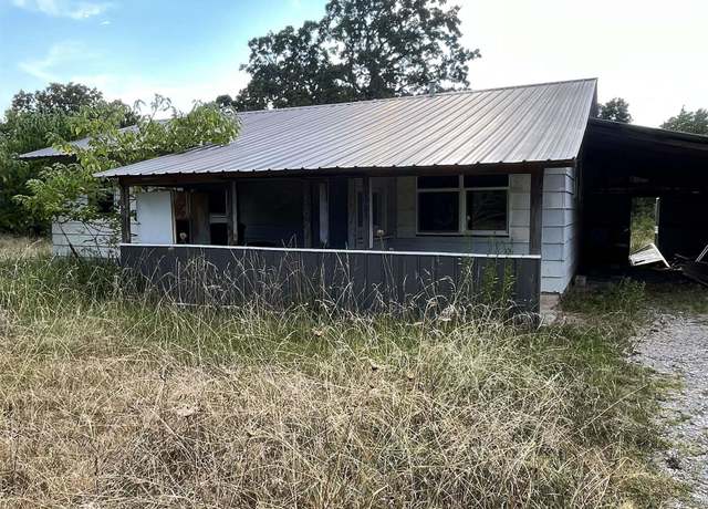Property at 5300 Batesville Blvd, Batesville, AR 72501, 2 beds, 1 bath