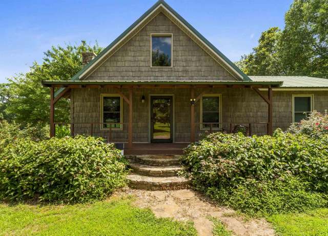 Property at 1105 Long Branch Rd, Heber Springs, AR 72543, 3 beds, 3 baths