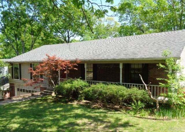 Property at 7 Cambay Ct, Little Rock, AR 72211, 4 beds, 3 baths