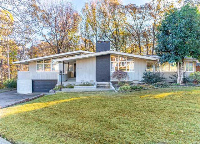 Property at 1602 Castle Dr, AR 72401, 4 beds, 3.5 baths