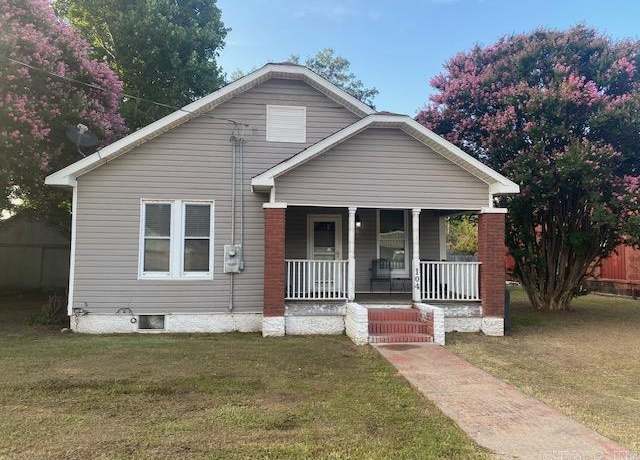Property at 104 Main St, Almyra, AR 72003, 2 beds, 1 bath