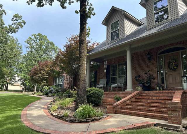 Property at 49 Caddo Dr, Conway, AR 72032, 4 beds, 4 baths