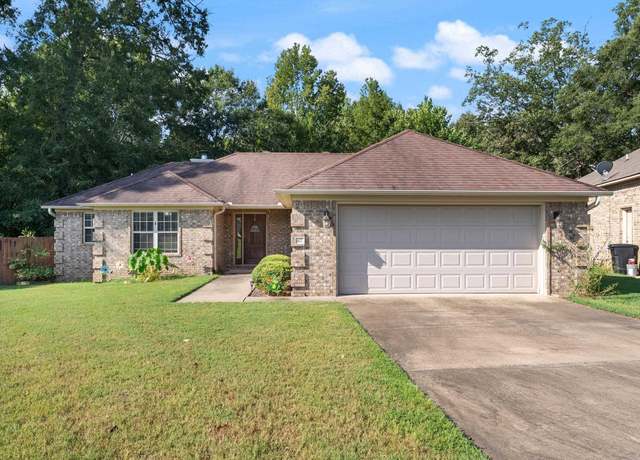 Property at 42 Eaglebrook, Conway, AR 72032, 3 beds, 2 baths