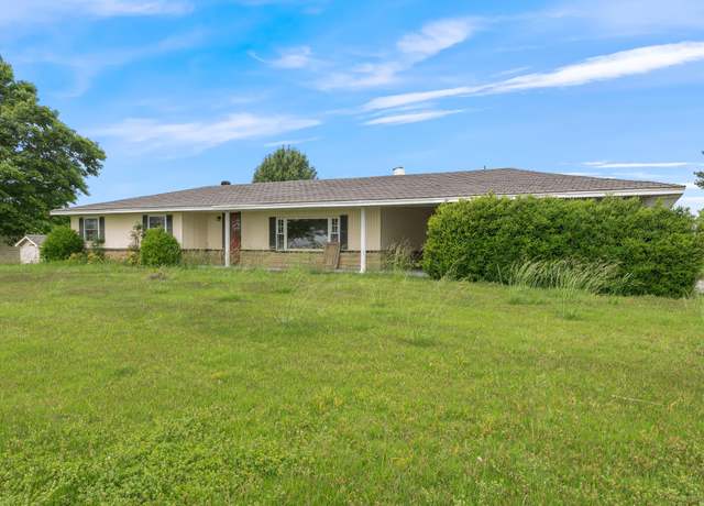 Property at 27912 W Highway 16, Jerusalem, AR 72080, 3 beds, 1 bath