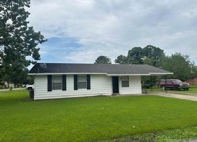 Property at 304 Vasser Ln, Lonoke, AR 72086, 3 beds, 1 bath