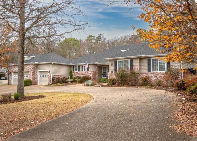 Property at 37 Stonegate Shores Dr, Hot Springs, AR 71913, 4 beds, 2.5 baths