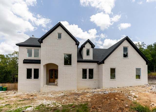 Property at 19100 Waterview Meadow Ln, Roland, AR 72135, 4 beds, 3.5 baths
