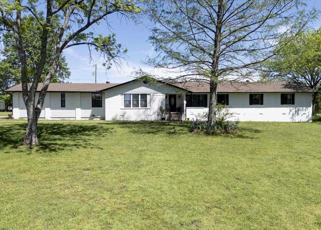 Property at 661 Blue Hole Rd, Beebe, AR 72012, 5 beds, 3 baths
