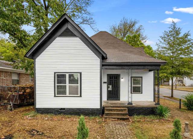 Property at 1621 S State St, Little Rock, AR 72206, 3 beds, 1 bath