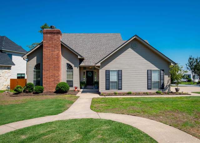 Property at 6700 Greenwood Rd, Cammack Village, AR 72207, 3 beds, 2.5 baths