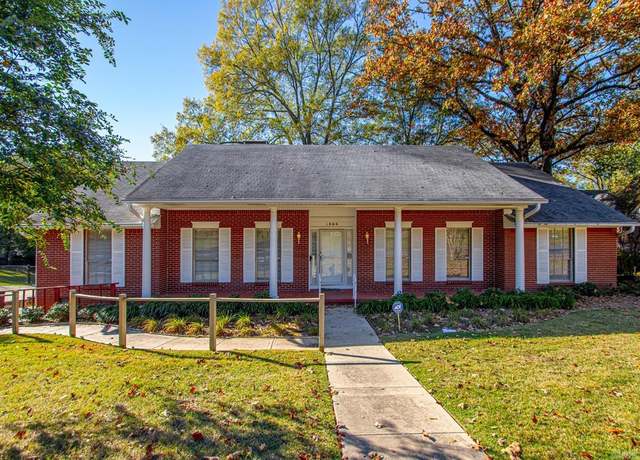 Property at 1304 N Hughes, Little Rock, AR 72207, 3 beds, 2 baths