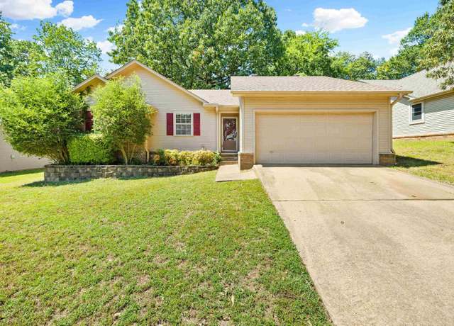 Property at 3007 Oakbrook, Benton, AR 72015, 3 beds, 2 baths