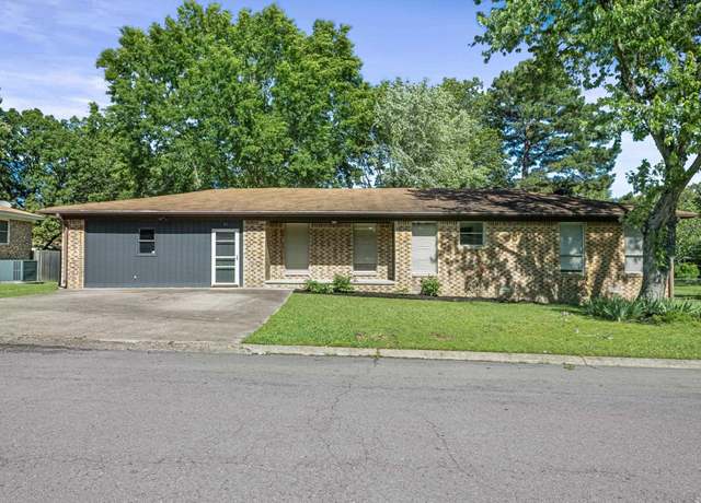 Property at 36 Single Oaks Dr, Sherwood, AR 72120, 3 beds, 2 baths