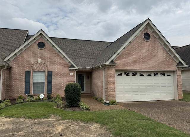 Property at 306 Country Squire, Searcy, AR 72143, 3 beds, 2 baths