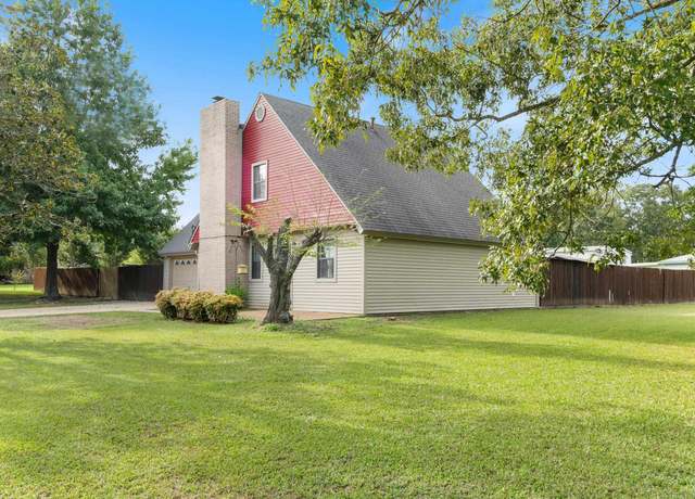 Property at 16 Burnett Cir, Greenbrier, AR 72058, 4 beds, 2 baths
