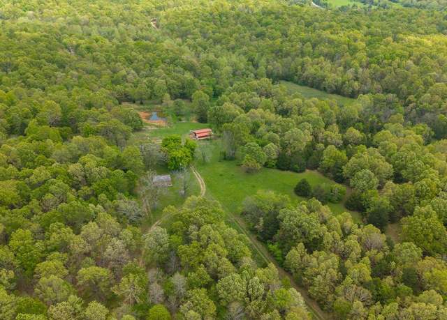 Property at 9506 County Road 9780, MO 65692, 3 beds, 2 baths