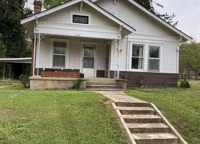 Property at 141 N Church St, Mineral Sprs., AR 71851, 3 beds, 2 baths