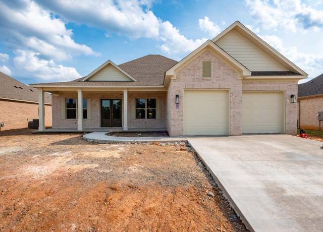 Property at 514 Corondelet Ln, Maumelle, AR 72113, 4 beds, 3 baths