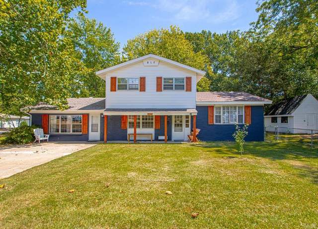 Property at 1022 Western Ave, Conway, AR 72034, 3 beds, 2 baths