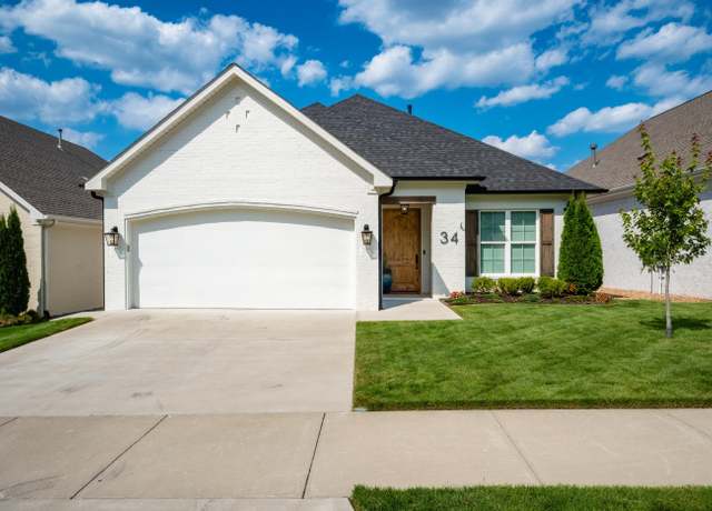 Property at 34 Fletcher Ridge Cir, Little Rock, AR 72223, 3 beds, 2 baths