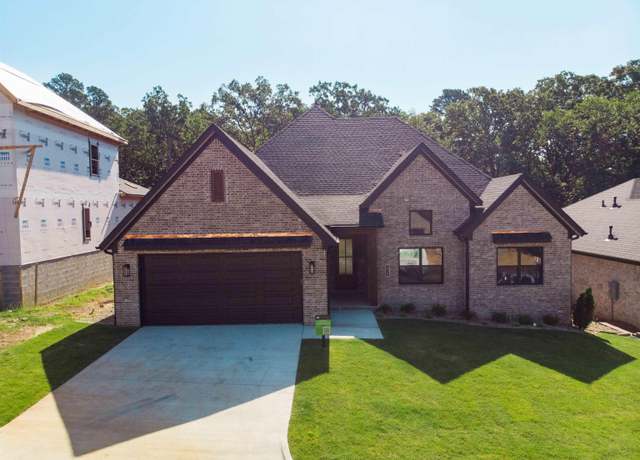 Property at 15112 Matterhorn Loop, Maumelle, AR 72113, 4 beds, 3 baths