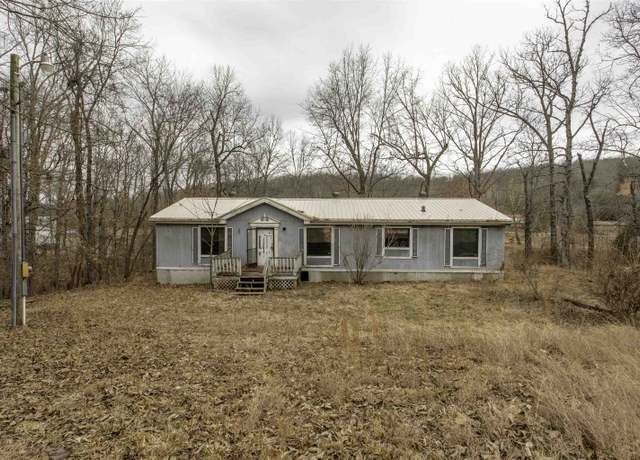 Property at 601 Woodland Hills Rd, Hardy, AR 72542, 3 beds, 2 baths