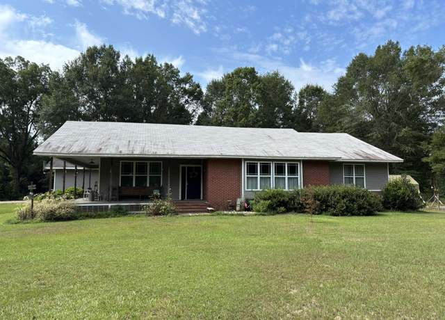Property at 795 Ouachita 12, Chidester, AR 71726, 3 beds, 2.5 baths