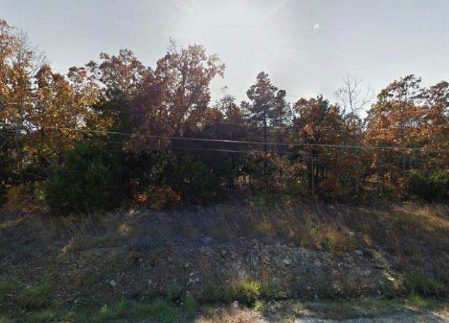 Property at 309 W Fairway Dr, Horseshoe Bend, AR 72512