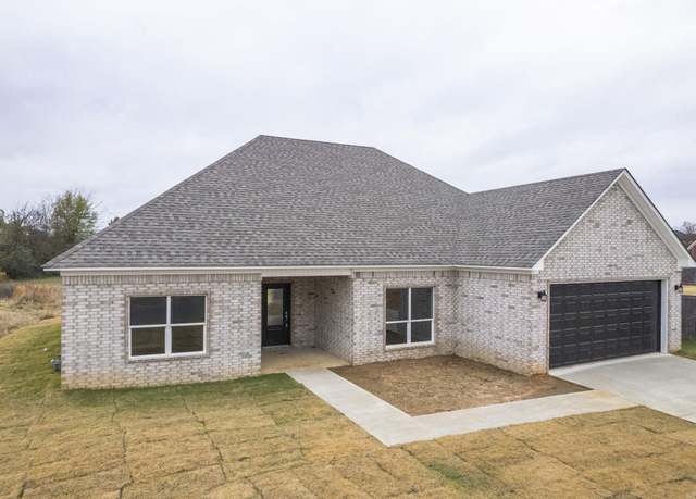 Property at 18 River Cliff Dr, Mayflower, AR 72106, 3 beds, 2 baths