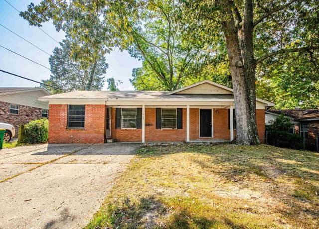 Property at 6105 Denham Dr, Little Rock, AR 72209, 3 beds, 1.5 baths