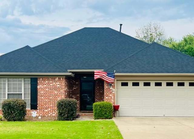 Property at 1810 Penny, Conway, AR 72034, 3 beds, 2 baths