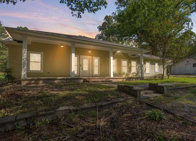 Property at 12316 Styles Rd, Bauxite, AR 72011, 3 beds, 2 baths