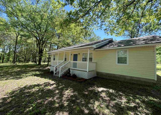 Property at 1325 Ada Ln, Little Rock, AR 72206, 3 beds, 2 baths