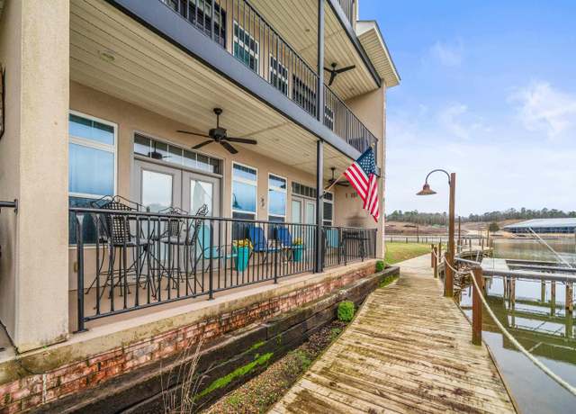 Property at 532 Grand Point Dr Unit C-5, Hot Springs, AR 71901, 2 beds, 2 baths