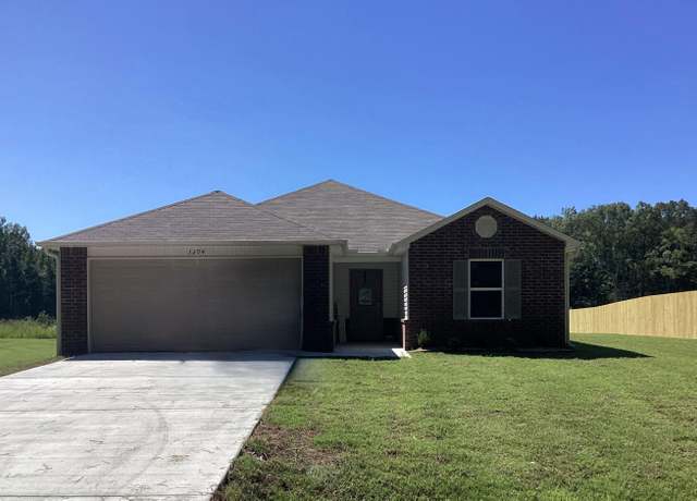 Property at 1294 Maple St, Haskell, AR 72015, 3 beds, 2 baths